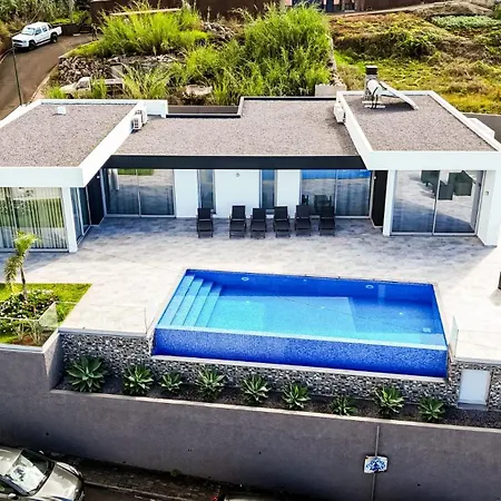 Matias - Private Pool And Family Comfort Vila