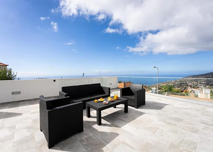 Matias - Private Pool And Family Comfort * Arco da Calheta (Madeira)
