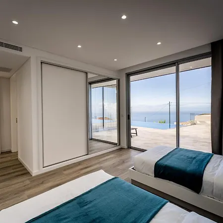 Matias - Private Pool And Family Comfort